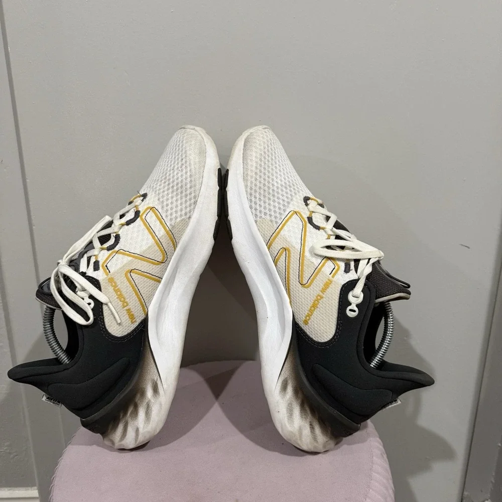 New Balance Fresh Foam Roav Mens Running Shoes White Black Yellow MROAVMB2 11